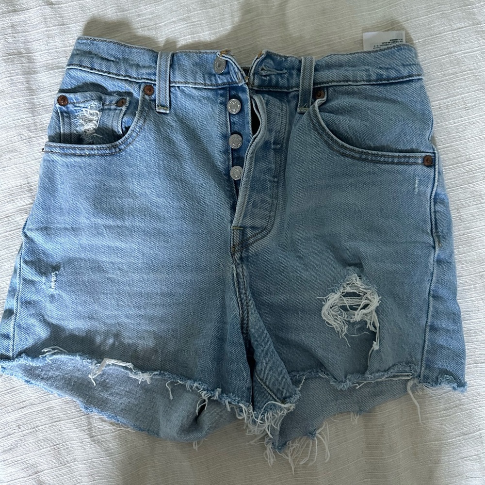 Levi Jean Shorts